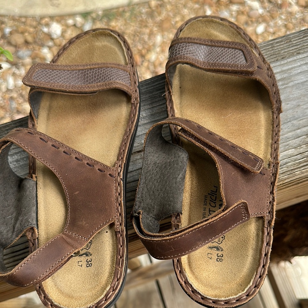 Naot Brown Sandals Classic Two-Strap Design - Picture 5 of 5